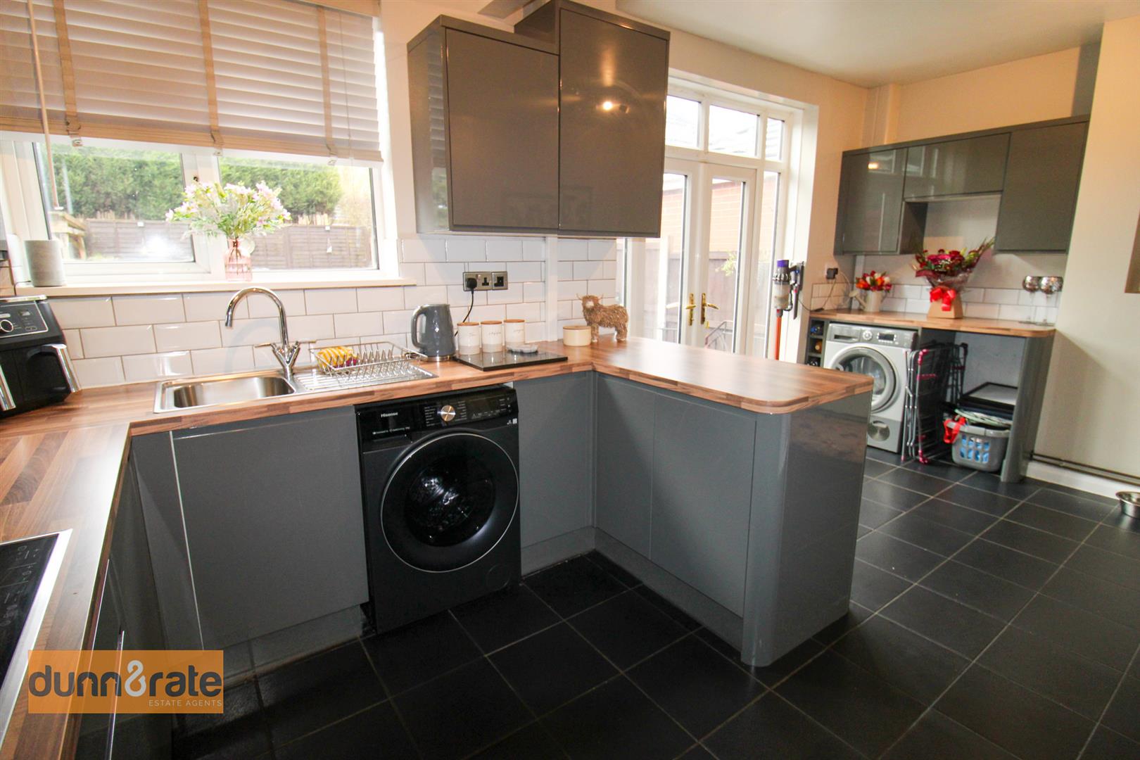 Oakville Avenue, Burslem, Stoke-On-Trent